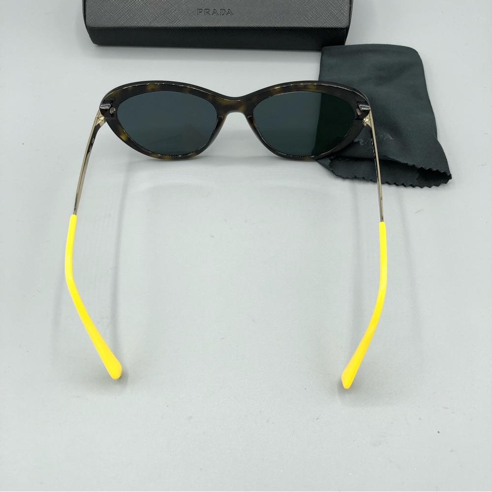 PRADA GLASSES - Picture 7 of 8